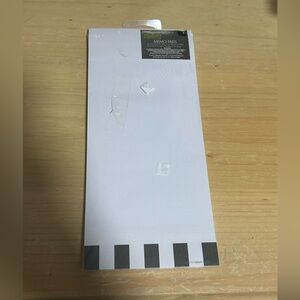 White and Black Memo Pads